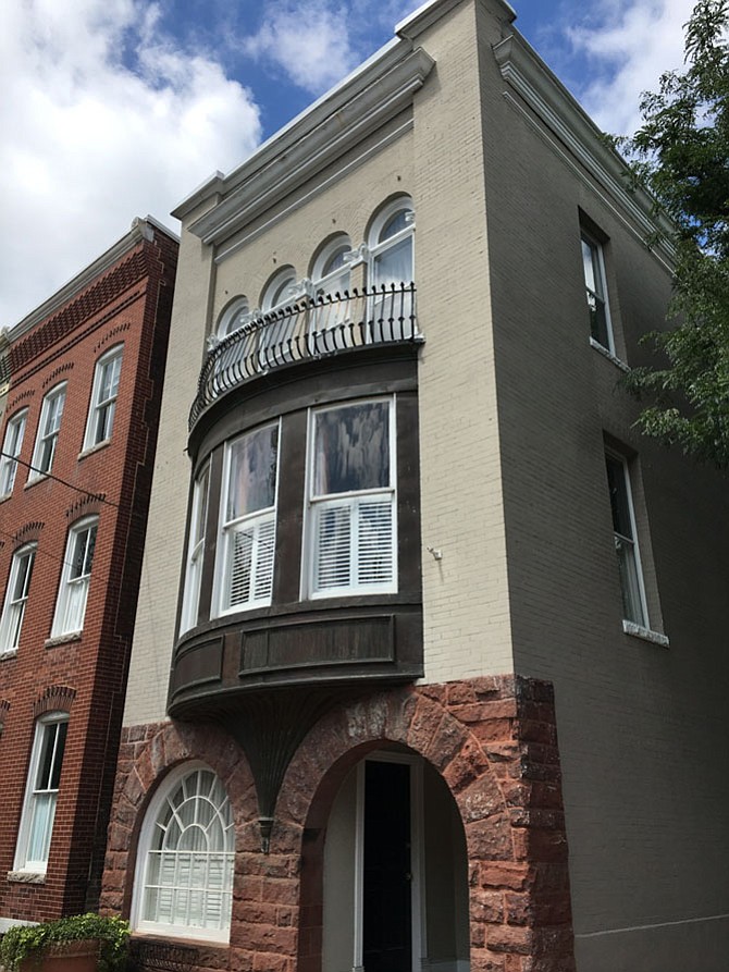 This Romanesque home, on the 76th Annual Historic Alexandria Homes Tour, is nearly 5,000 square feet plus a rooftop deck.