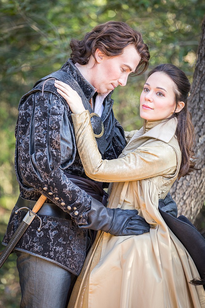 Tenor Joseph Dennis (Edgardo) and soprano Rachele Gilmore (Lucia) in Virginia Opera’s “Lucia di Lammermoor.”