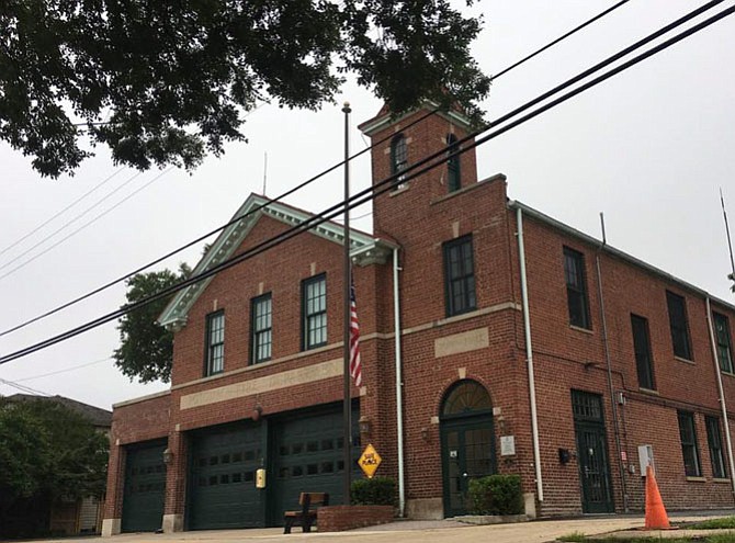 Neighbors in Del Ray voice concern over medic unit removed from Firehouse 202.