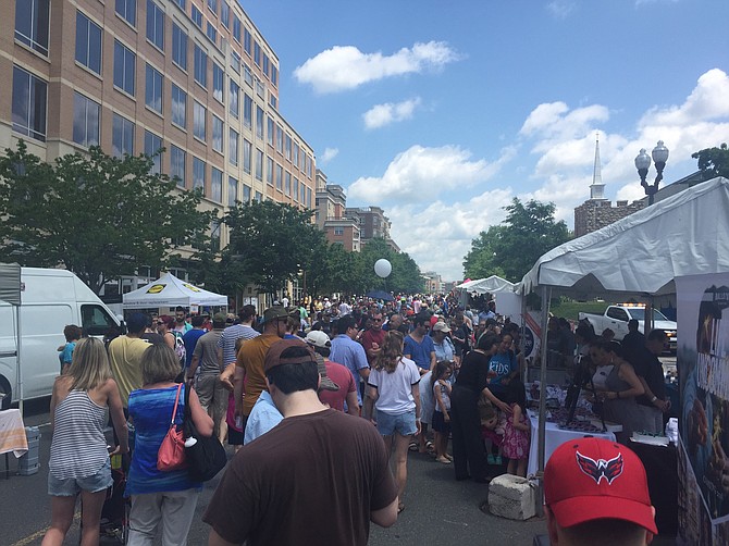 Taste of Arlington, hosted by the Ballston BID, raises funding for local charities like the Arlington Food Assistance Center and the Arlington Street People’s Assistance Network.