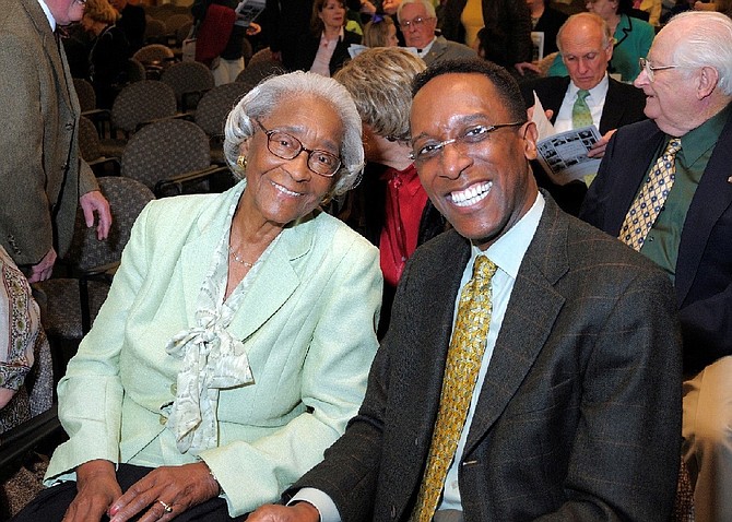 Col. Ethel Underwood with Glenn Hopkins at the 2011 Meet the Legends reception.