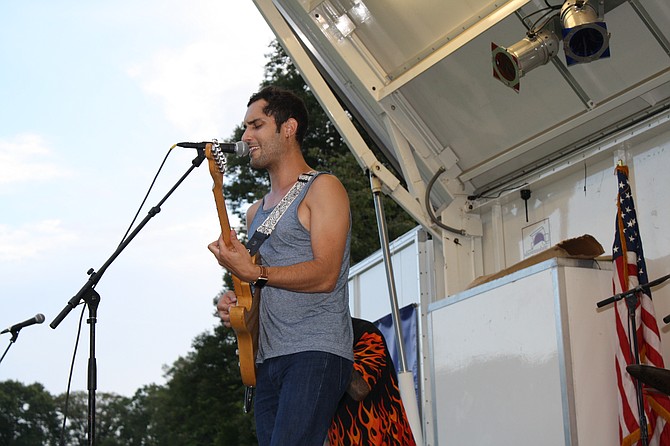 Colin Thompson band entertains the crowd at Burke Lake.