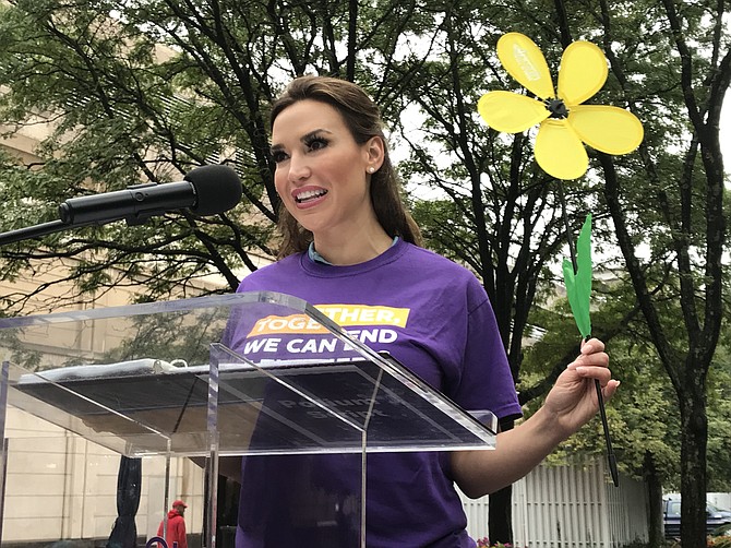 During her remarks to the crowd, emcee of the 2018 Walk to End Alzheimer's Disease – Northern Virginia Erin Hawksworth, Morning Anchor/Reporter and Sports Anchor/Reporter WJLA-TV (ABC7), says,  "This cause is personal for me."