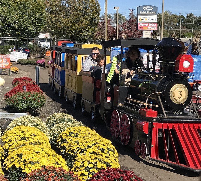 "The Reston Farm Market Express runs all day," said Bonita Weinstein, Market Owner.