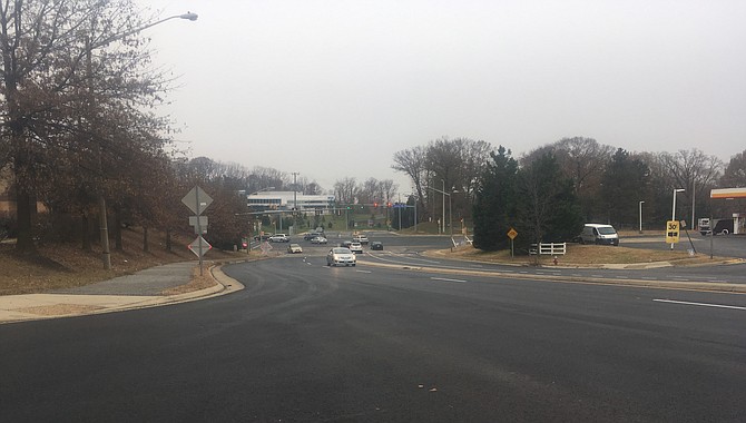 The intersection at Lorton Road and Silverbrook Road sees increased traffic with I-95 close by.