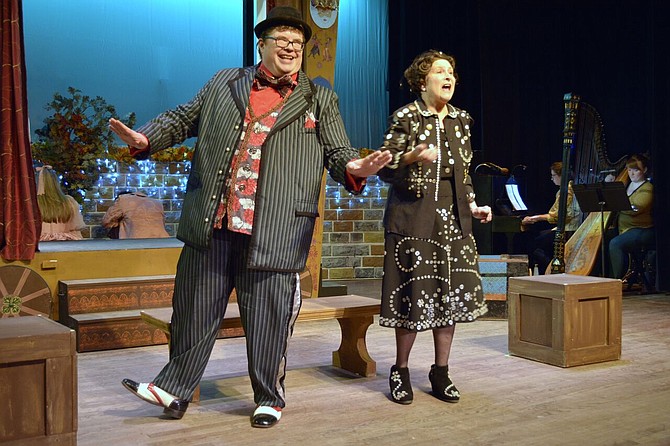 Stephen P. Yednock as Bellomy and Janice Zucker as Hucklebee.