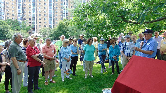 Historian Jay Roberts speaks on the history of the Mount Eagle Mansion.