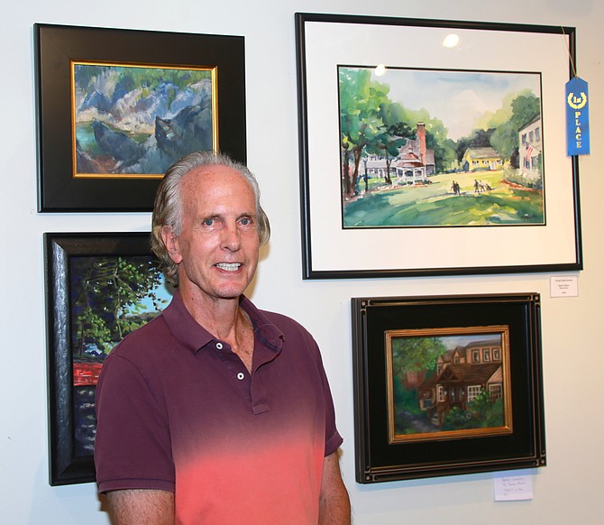 Robert Gilbert and his ‘Great Falls Green’ won first place and a monetary award of $500.