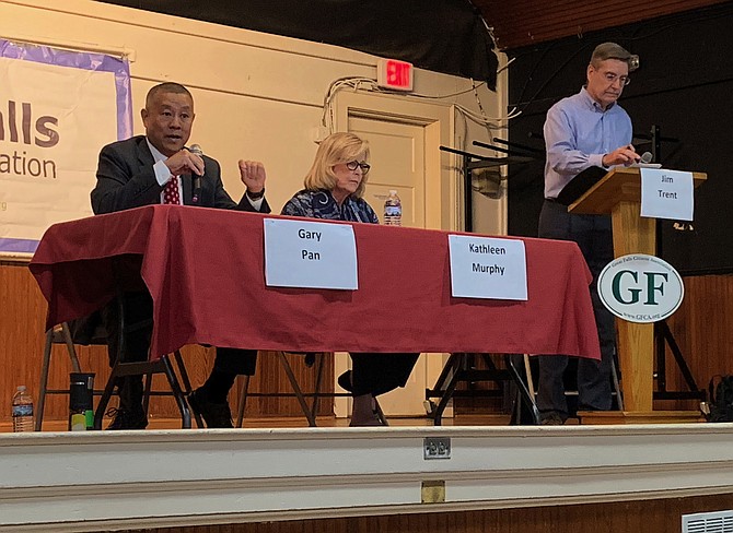 Candidates for 34th District delegate, Gary Pan (R) and incumbent Kathleen Murphy (D), take questions at the Great Falls Citizens Association Candidates Forum moderated by Jim Trent.