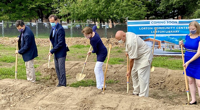 State Senator Scott Surovell (D-36); Supervisor Dan Storck (D-Mt Vernon); Rachel Flynn, Fairfax County Deputy County Executive; Gerry Hyland, former FC Supervisor; Jessica Hudson, Director FC Public Library, officially break ground for Lorton Community Center and Library.