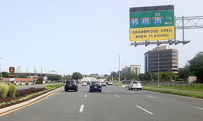 At Huntington Avenue, the turn lanes create one more thing for the pedestrian to consider when crossing.