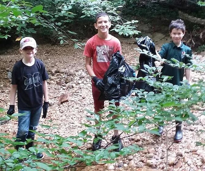 Callen Shirley  (left), Grant Berge (middle), Elias Comeaux (right).