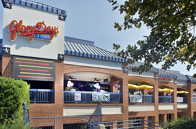 Glory Days Grill has local restaurants in Alexandria, Lorton, Burke, Falls Church, Reston, Centreville, Fairfax, Herndon and more. Now in six states, Glory Days is still owned and operated by local residents.