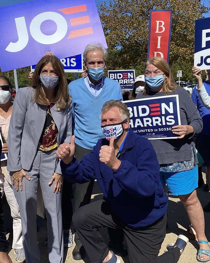 (From bottom to row) On Monday, Sept. 21, Former Democratic Governor Terry McAuliffe, House of Delegates Speaker Eileen Filler-Corn (D-41), and Senate Majority Leader Dick Saslaw (D-35) stop at the Fairfax County Government Center to campaign for the Biden-Harris ticket. Early voting shows record turnout and enthusiasm.