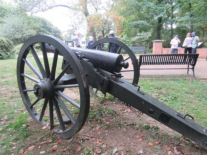 A Civil War cannon manufactured by Steen at Fort Willard Park.