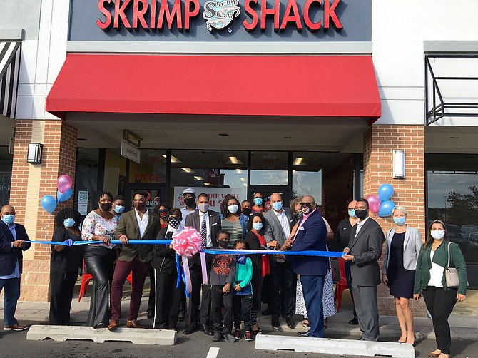 The Skrimp Shack is now open and ready for your business. Kenneth and Brenda McLeon were joined by Supervisor Rodney Lusk, Mount Vernon Lee Chamber, family and friends to open the restaurant.