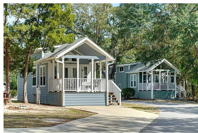 Options for the mobile home communities in Mount Vernon include upgrading with renovated mobile homes like these.