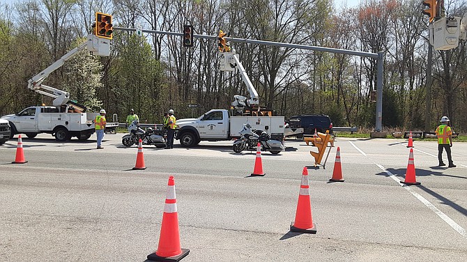 At Telegraph Road and Newington Road, VDOT is updating the traffic lights.