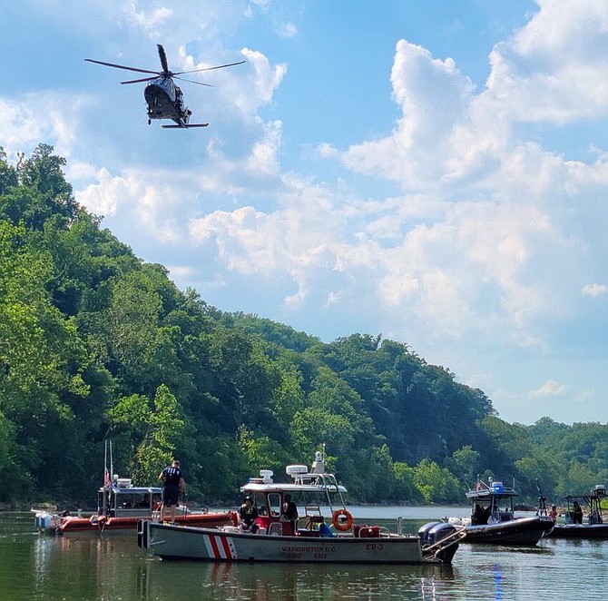 D.C. Fire and Rescue June 6: @dcfireems ... apparent drowning near Fletcher's Boathouse is 2nd recent loss of life of people trying to swim the Potomac. The other was nearby in @MontgomeryCoMD (by Scotts Run, McLean, Va.). The river around and north of Fletchers is beautiful, scenic, but DANGEROUS!  Don’t put your life at risk.
