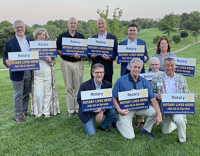 Charter Members: Chris Massey, Jeff Thinnes, Kevin Crabtree, Gary Pan, Barry Broadway, Eileen Curtis, John Burke, Marc Andersen, Michael Broyles, Connie Sawtell.