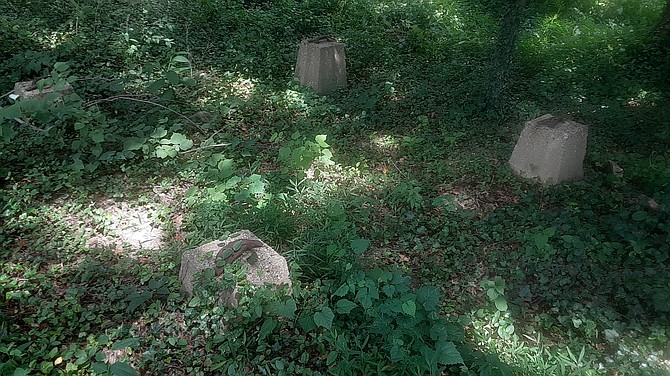 In Fort Hunt Park, there appears to be structures left over from the electric trolley.