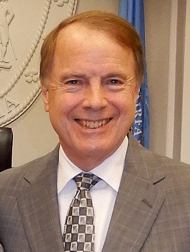 Fairfax Mayor David Meyer
