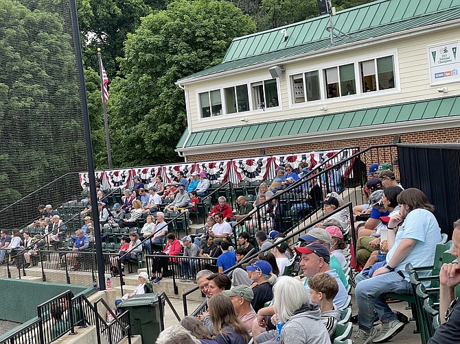 More than 260,000 people have watched Bethesda Big Train baseball at Shirley Povich Field since 1999, with crowds averaging between 500-750 people per game. http://www.bigtrain.org/