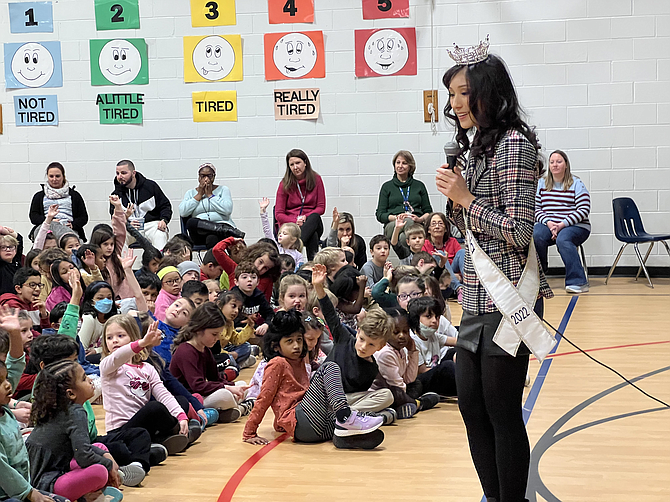 Miss VA 2022 talks with FCPS students at Aldrin ES in Reston