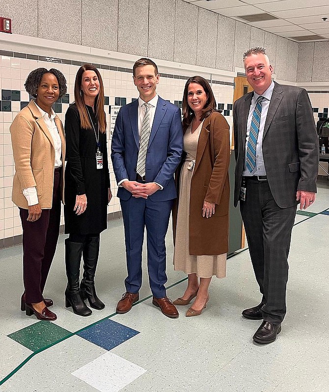 From left are Terri Edmunds-Heard, Executive Principal, FCPS; Fairfax City School Board Chairman Carolyn Pitches; Principal Andrew Pratt; Rebecca Baenig, Assistant Superintendent Region 5, FCPS; and Eric McCann, Executive Principal, FCPS.