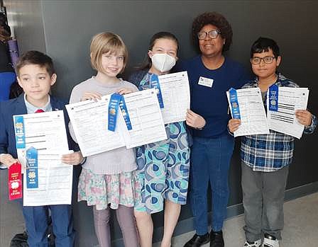 Arlington blue ribbon winners (from left): Landon Gould, Meridian Nilles, Annabelle Cunningham, Deborah Madden (Arlington County 4-H Agent), Samien Chowdhury.