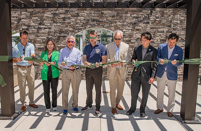 From left, IDI’s Enrico Cecchi; Fairfax City Councilmembers So Lim, Tom Ross and Jeff Greenfield; IDI Project Manager Patrick Rhodes; City Councilmember Billy Bates; and IDI’s Carlos Cecchi.