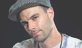 Photo detail