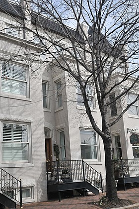 Photo detail