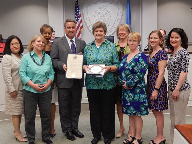 Fairfax Mayor Scott Silverthorne and Dorothy Sorrell (center) with members of the Commission for Women.