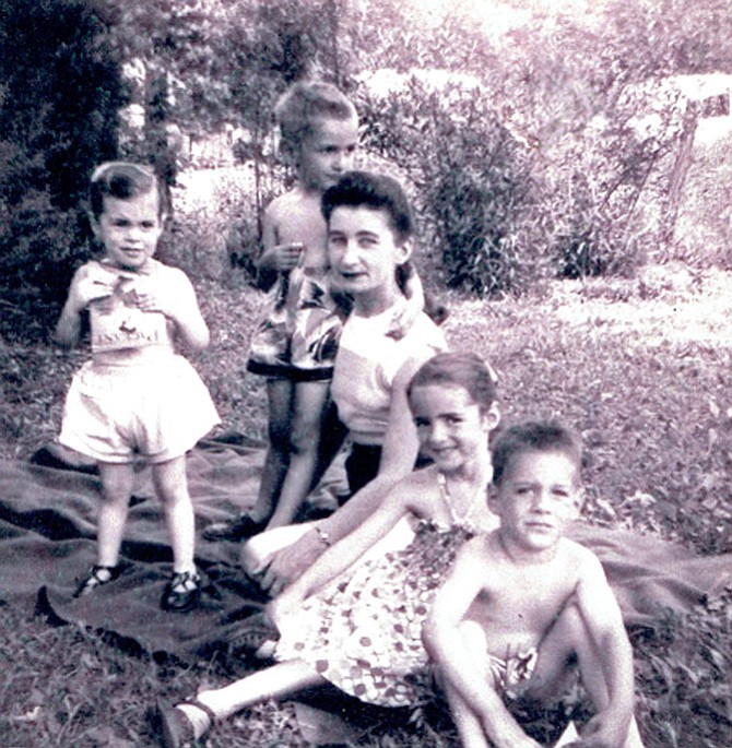 Photo detail