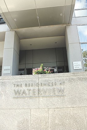 Photo detail