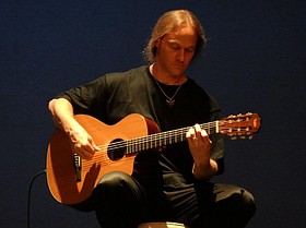 Photo detail