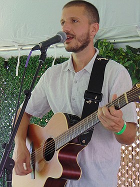 Photo detail