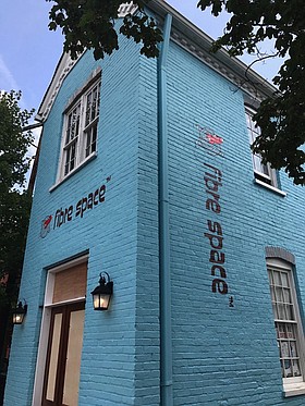 Photo detail