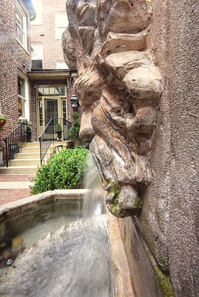 Photo detail