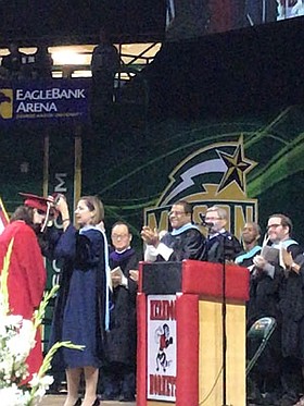 Photo detail