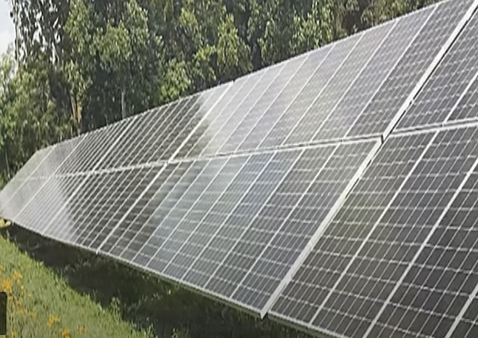 Lorton’s solar array field will consist of 12,000 panels covering 37 acres of closed landfill