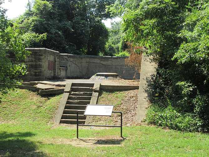 The guns on these batteries had a range of six to seven miles.