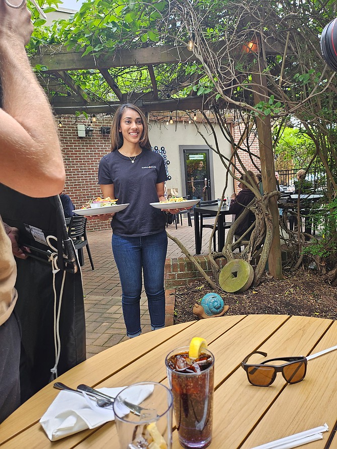 One of the Mount Vernon food workers gets a moment in the spotlight.